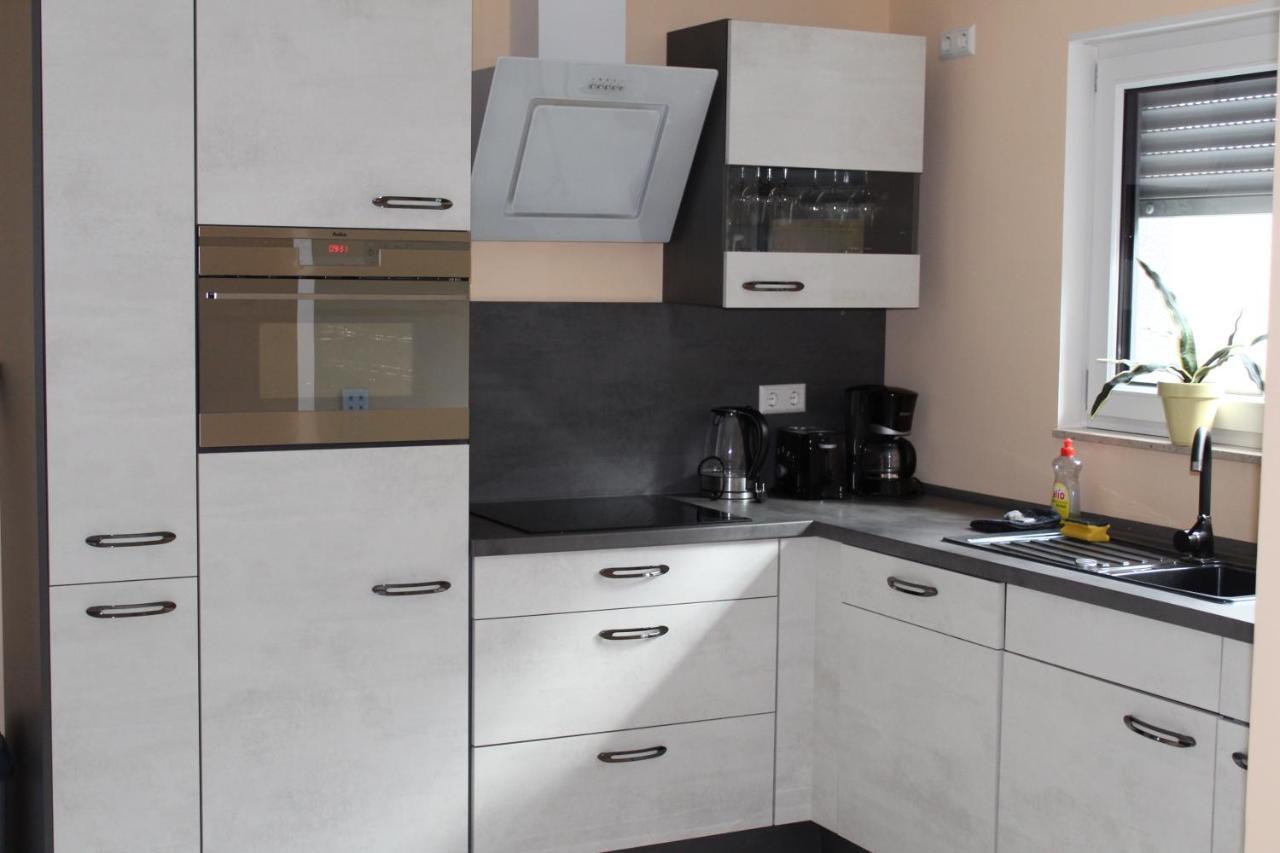 Ferienwohnung Bei Heidelberg Mauer Екстериор снимка