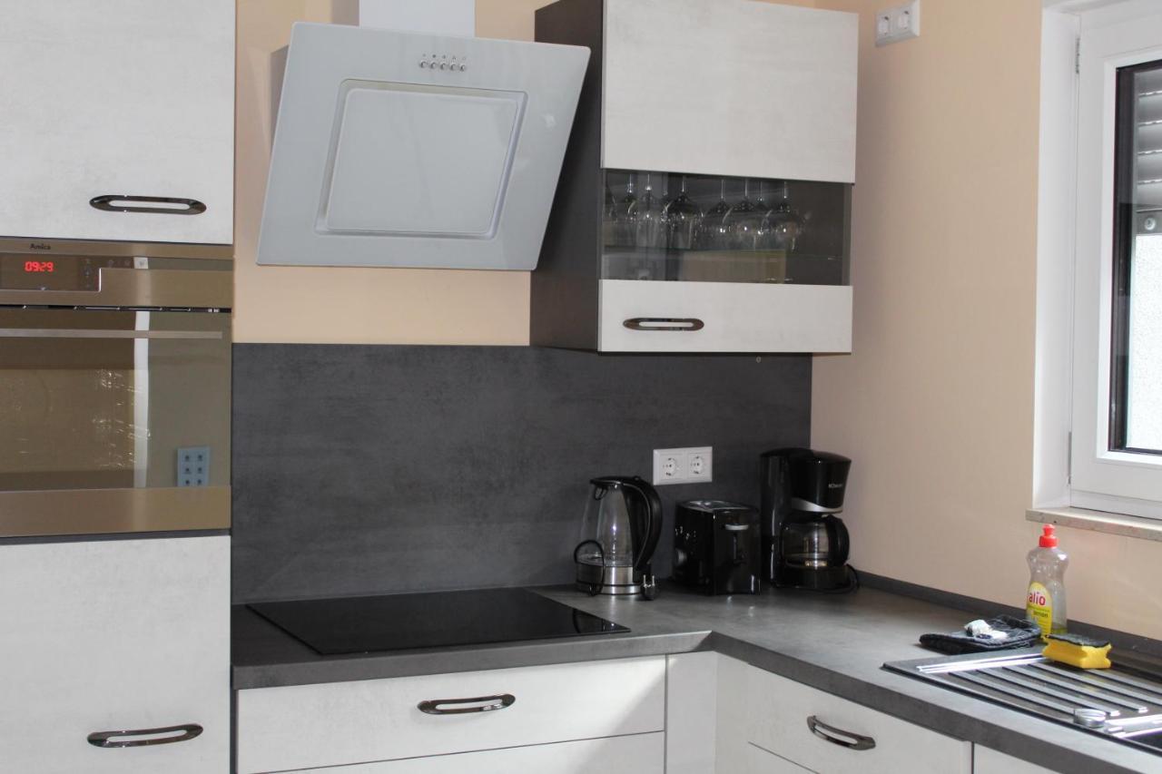 Ferienwohnung Bei Heidelberg Mauer Екстериор снимка